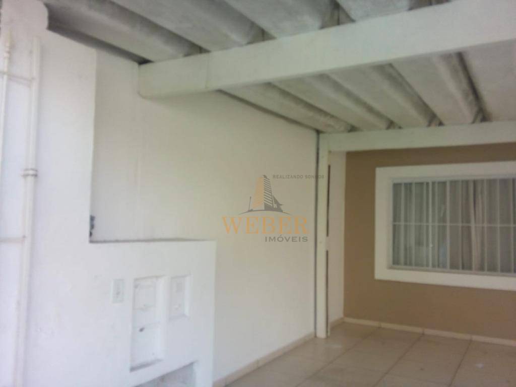 Casa à venda com 3 quartos, 189m² - Foto 11