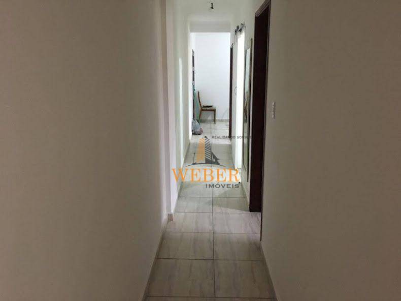 Apartamento à venda com 2 quartos, 67m² - Foto 3