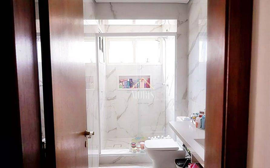 Apartamento à venda e aluguel com 3 quartos, 165m² - Foto 20