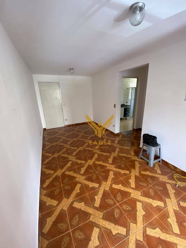 Apartamento à venda com 2 quartos, 56m² - Foto 7