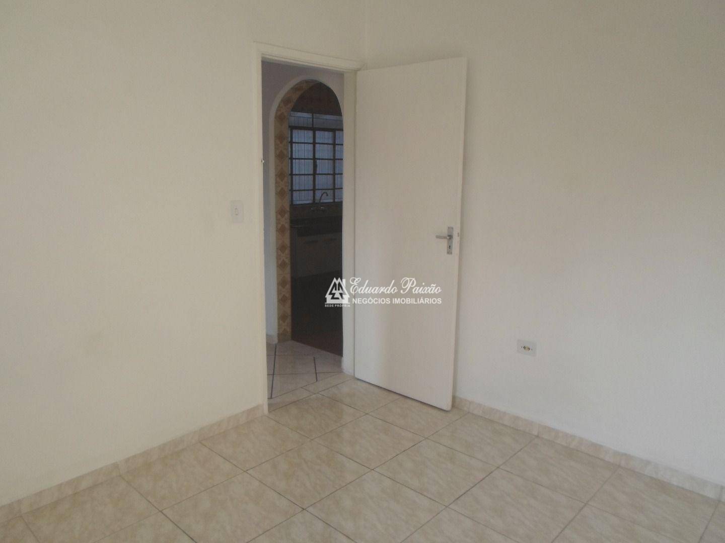 Casa à venda com 2 quartos, 106m² - Foto 14