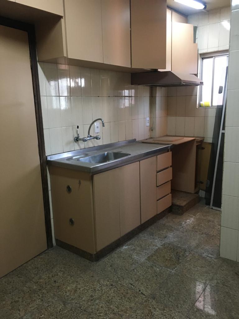 Apartamento à venda com 2 quartos, 80m² - Foto 3