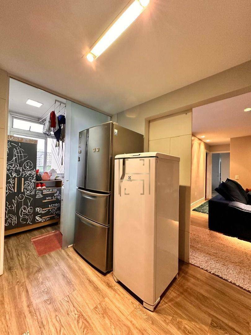 Apartamento à venda com 2 quartos, 1m² - Foto 12