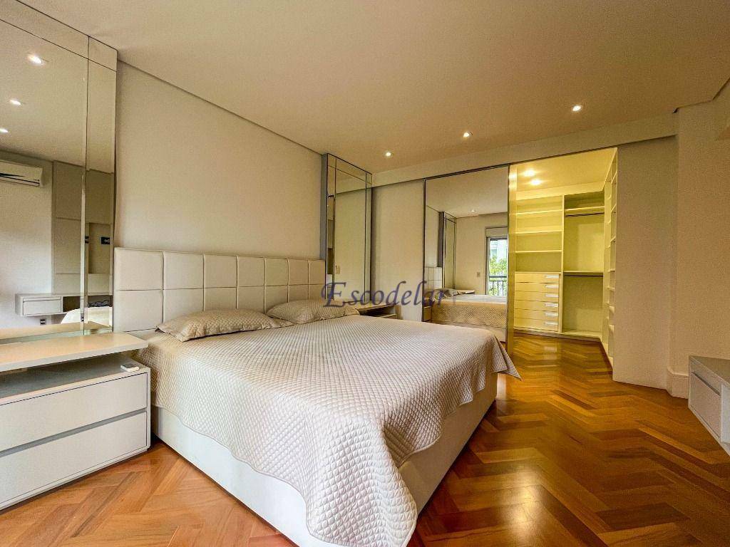 Apartamento à venda com 3 quartos, 288m² - Foto 18