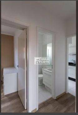 Apartamento à venda com 2 quartos, 55m² - Foto 4