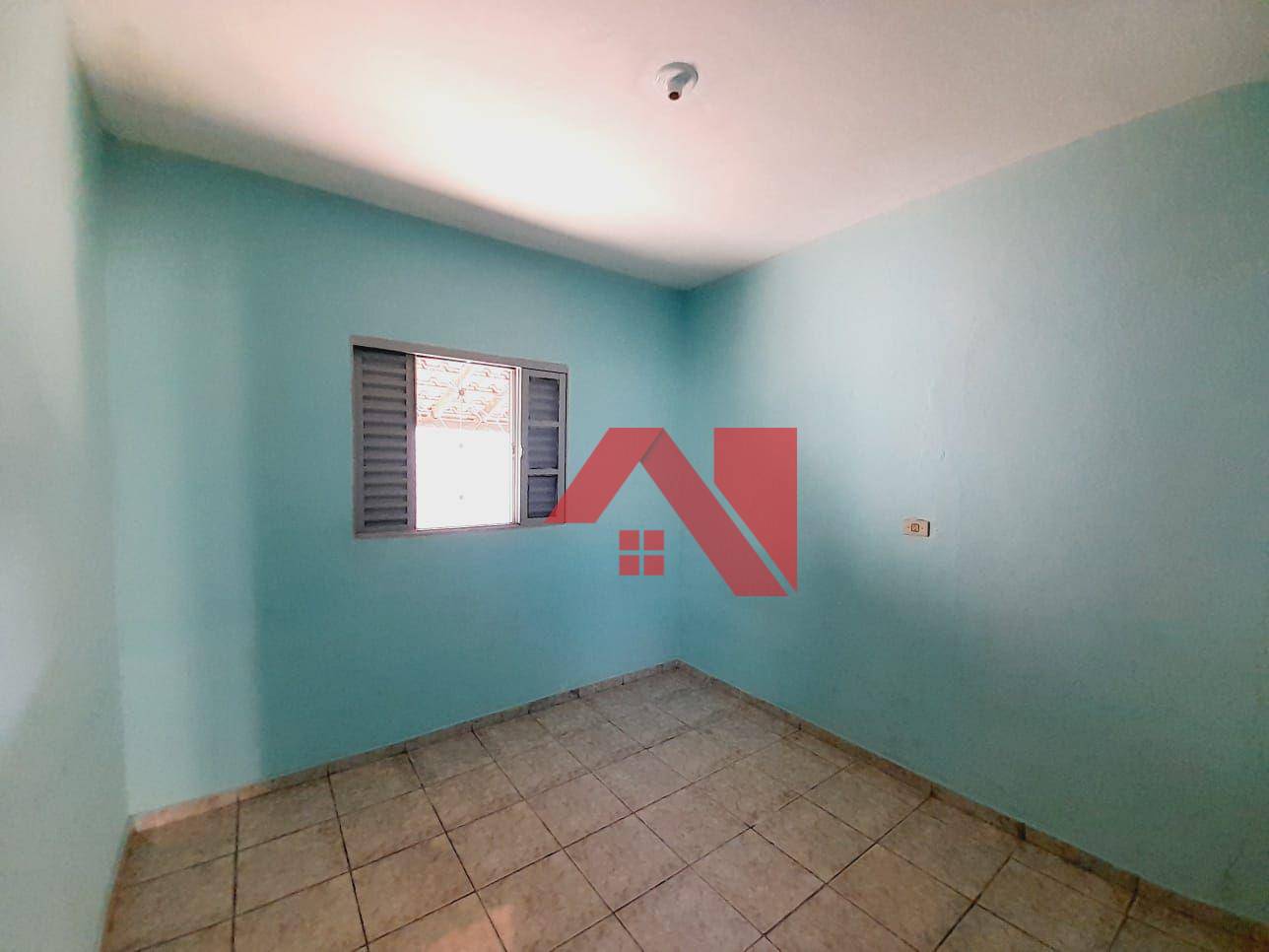 Casa à venda e aluguel com 2 quartos, 130m² - Foto 5