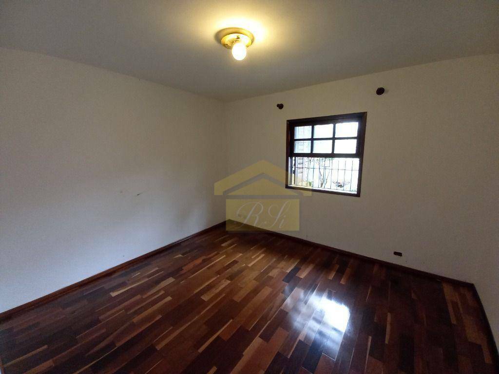 Casa à venda e aluguel com 3 quartos, 220m² - Foto 18