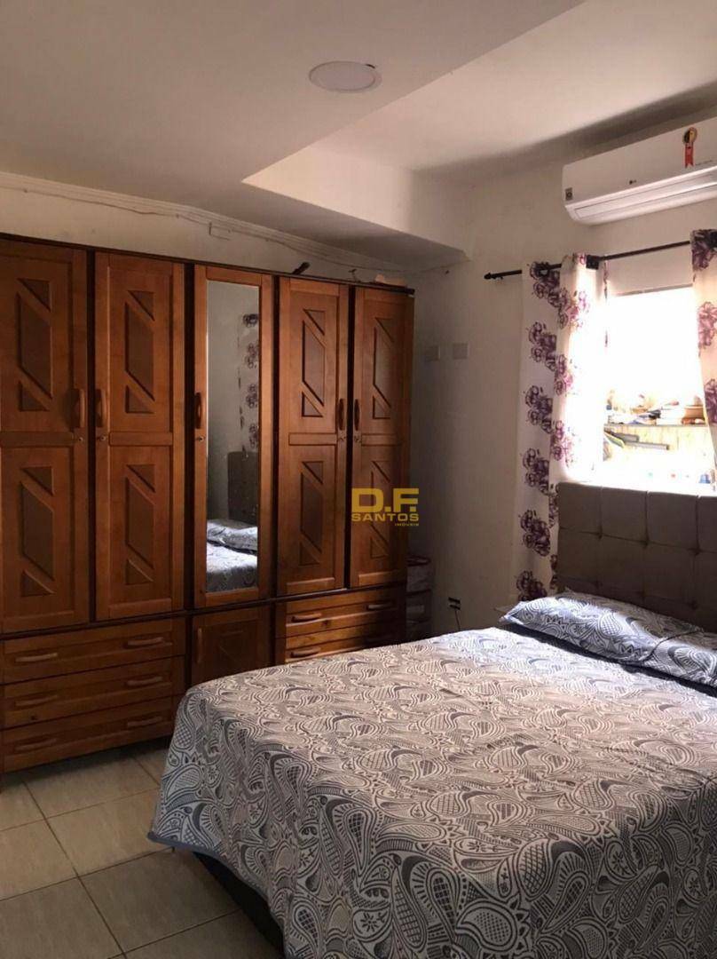 Sobrado à venda com 4 quartos, 1m² - Foto 14