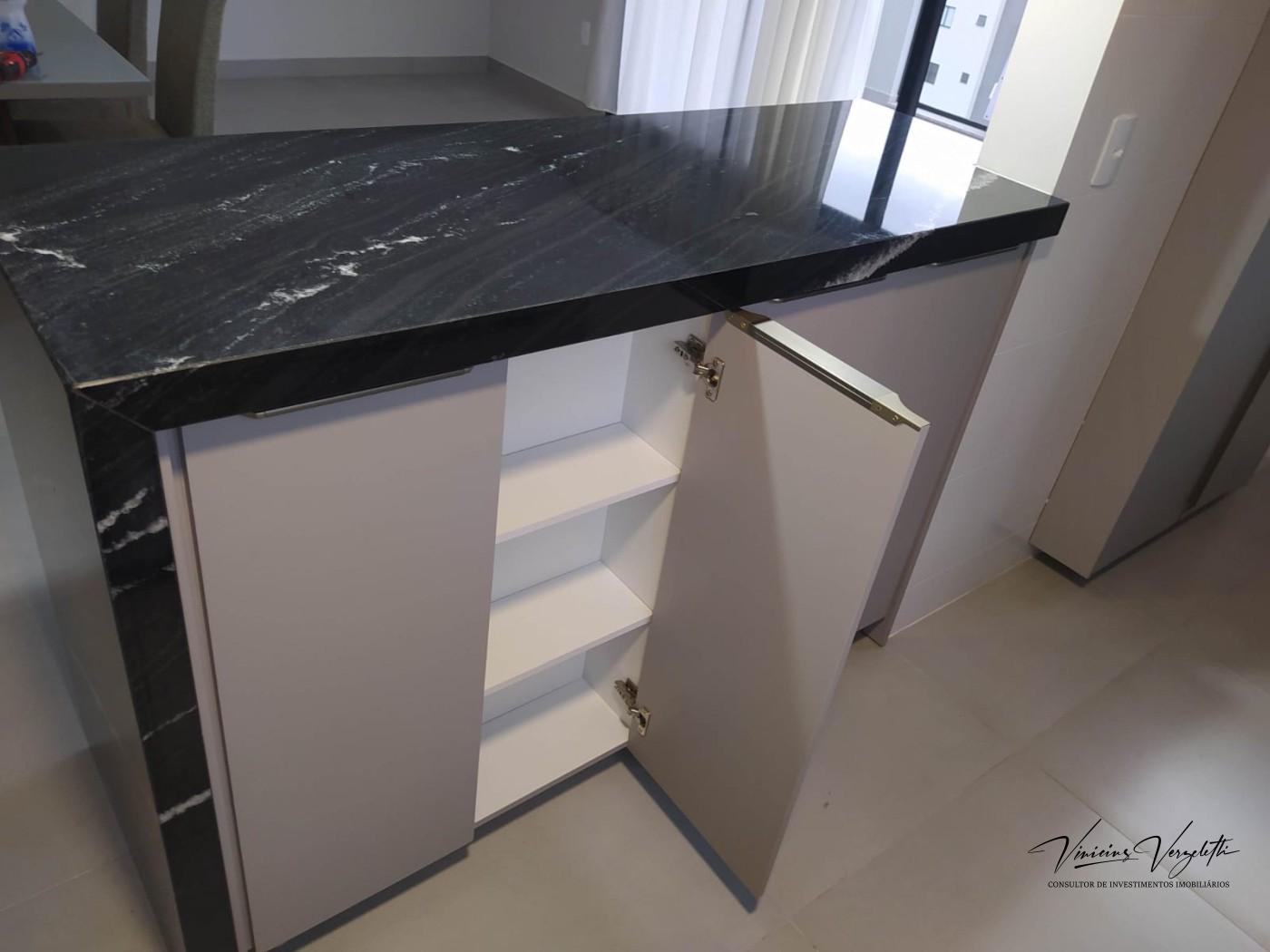 Apartamento para alugar com 3 quartos, 140m² - Foto 13