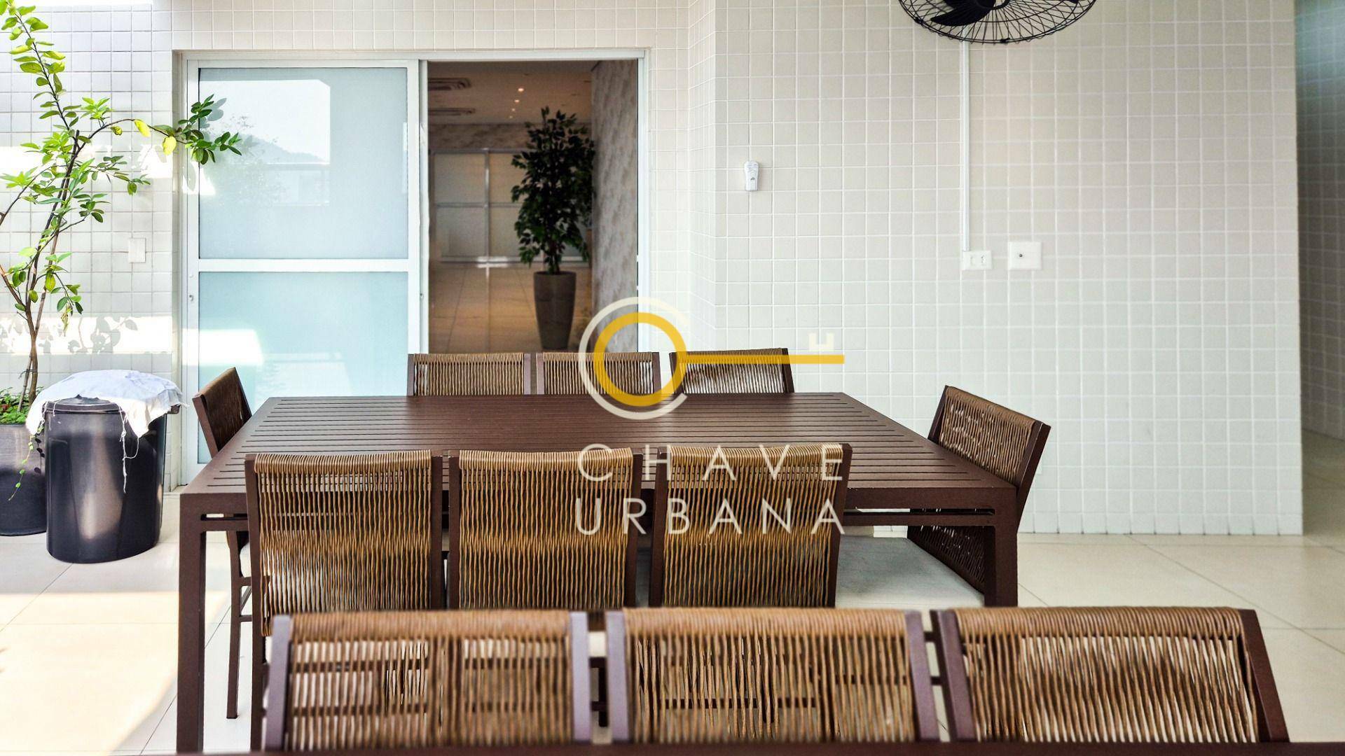 Apartamento para alugar com 2 quartos, 70m² - Foto 38