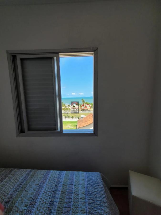 Apartamento à venda com 3 quartos, 108m² - Foto 3