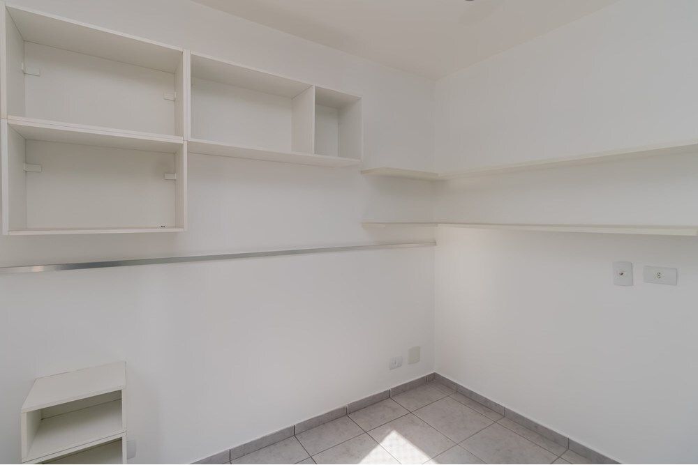 Apartamento à venda com 2 quartos, 70m² - Foto 24