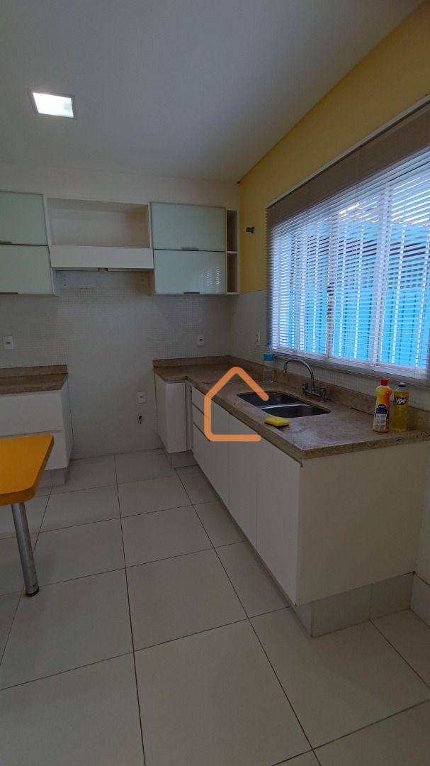 Casa à venda com 3 quartos, 180m² - Foto 11