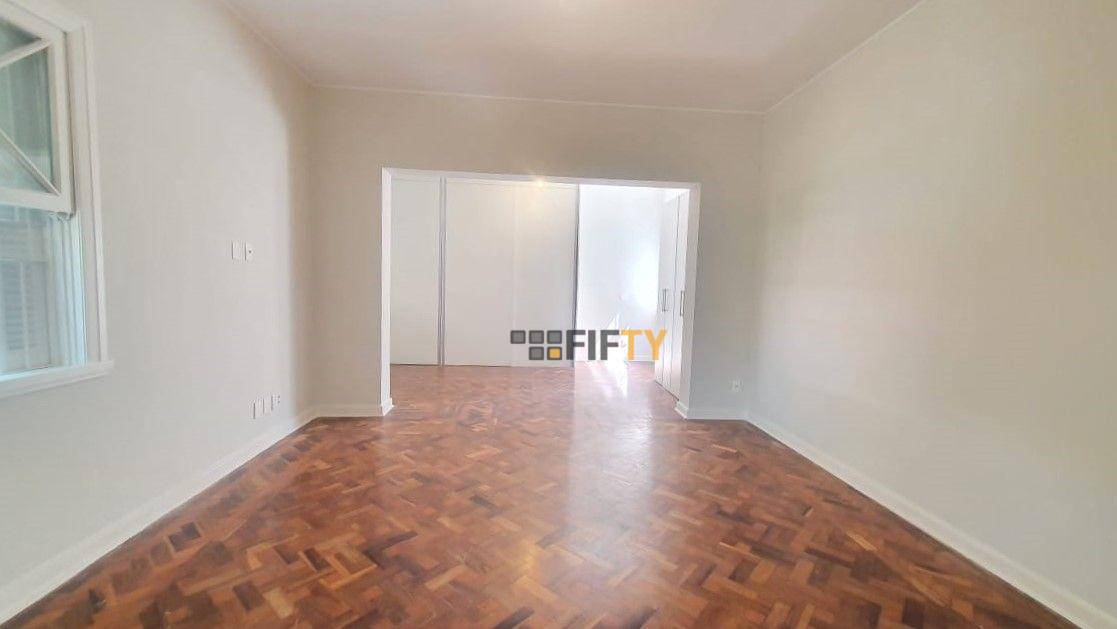 Casa para alugar com 4 quartos, 450m² - Foto 40