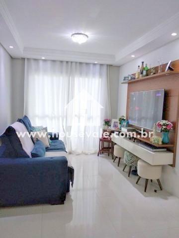 Apartamento à venda com 2 quartos, 68m² - Foto 1