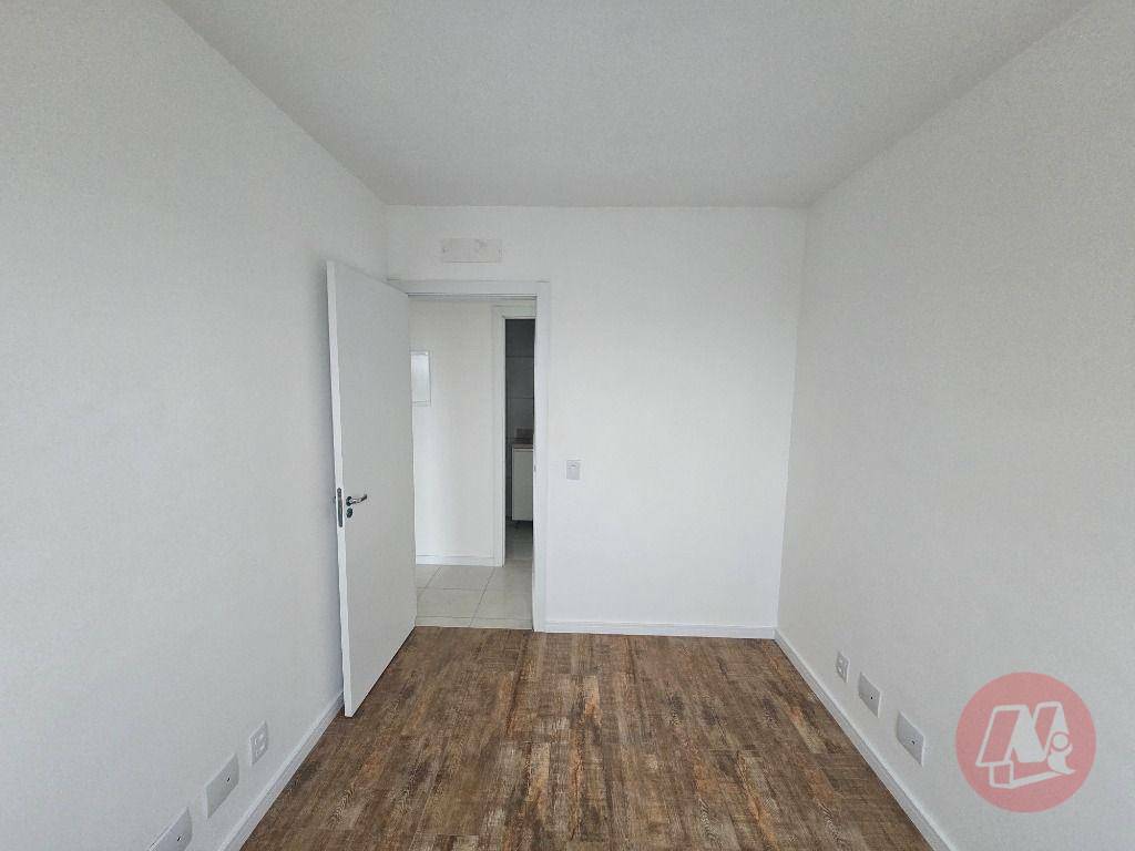 Apartamento para alugar com 3 quartos, 74m² - Foto 9