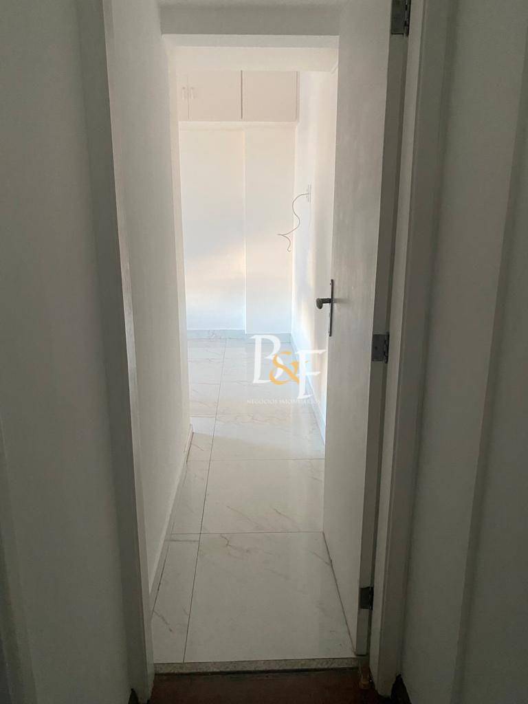 Apartamento para alugar com 2 quartos, 80m² - Foto 11