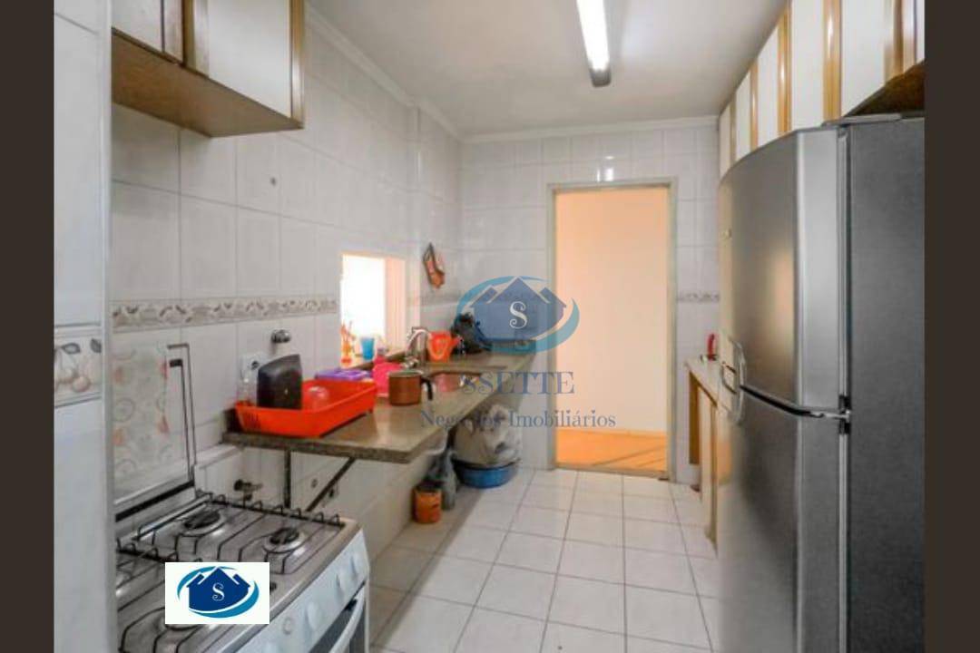 Apartamento à venda com 3 quartos, 82m² - Foto 7