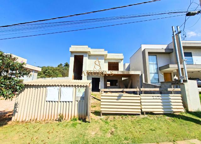 Casa de Condomínio à venda com 4 quartos, 360m² - Foto 2