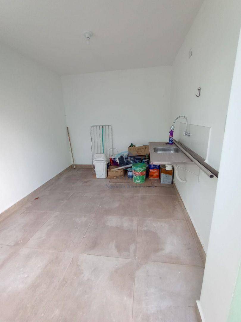 Sobrado à venda com 3 quartos, 192m² - Foto 12