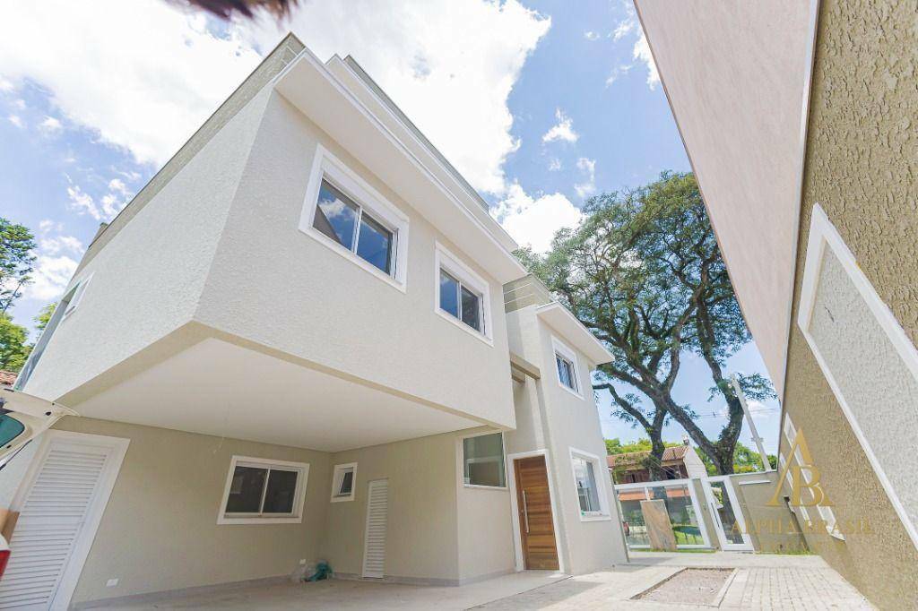 Casa à venda com 4 quartos, 206m² - Foto 1