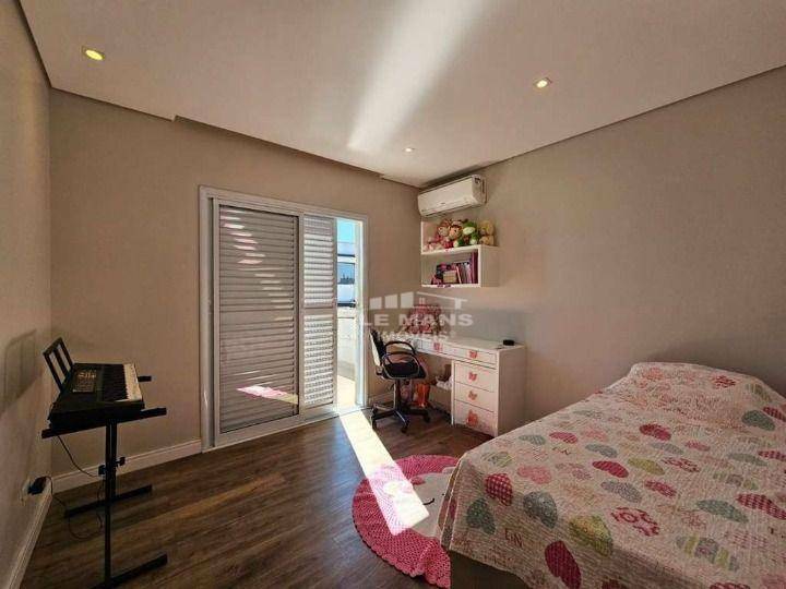 Casa de Condomínio à venda com 3 quartos, 207m² - Foto 22