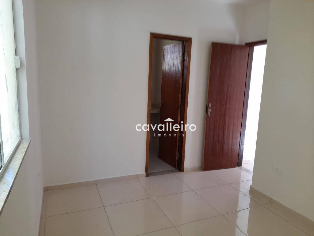 Casa à venda com 2 quartos, 60m² - Foto 16