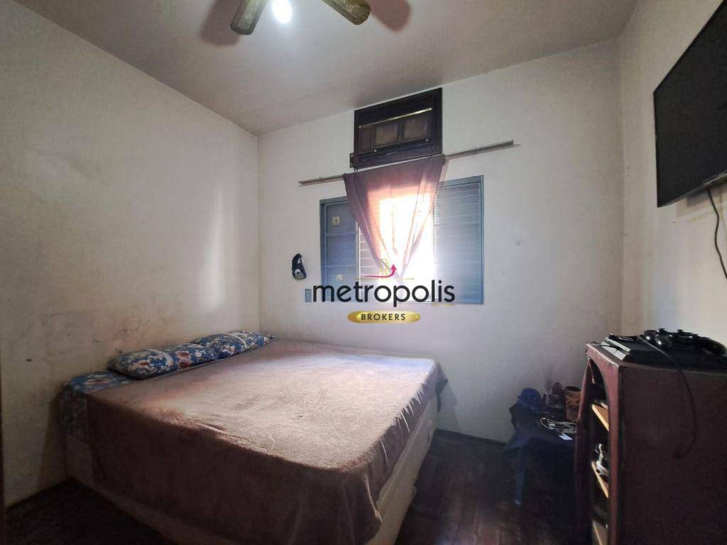 Casa à venda com 3 quartos, 189m² - Foto 14