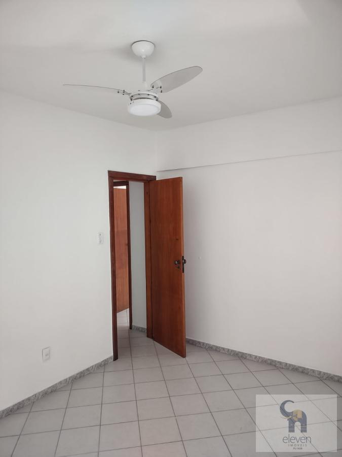 Apartamento à venda com 2 quartos, 64m² - Foto 6