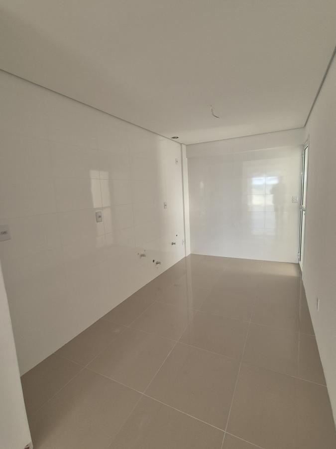 Apartamento à venda com 3 quartos, 108m² - Foto 8