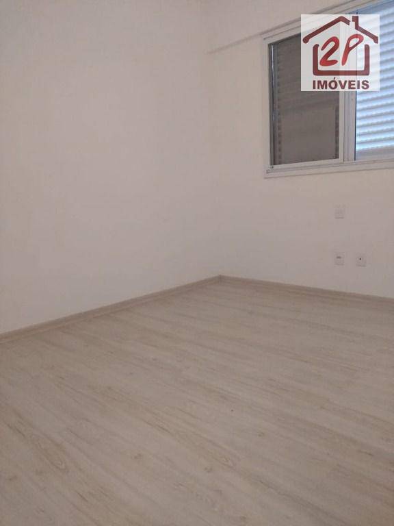 Apartamento à venda com 2 quartos, 60m² - Foto 7