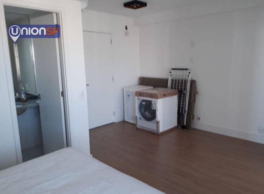 Apartamento à venda com 1 quarto, 34m² - Foto 2