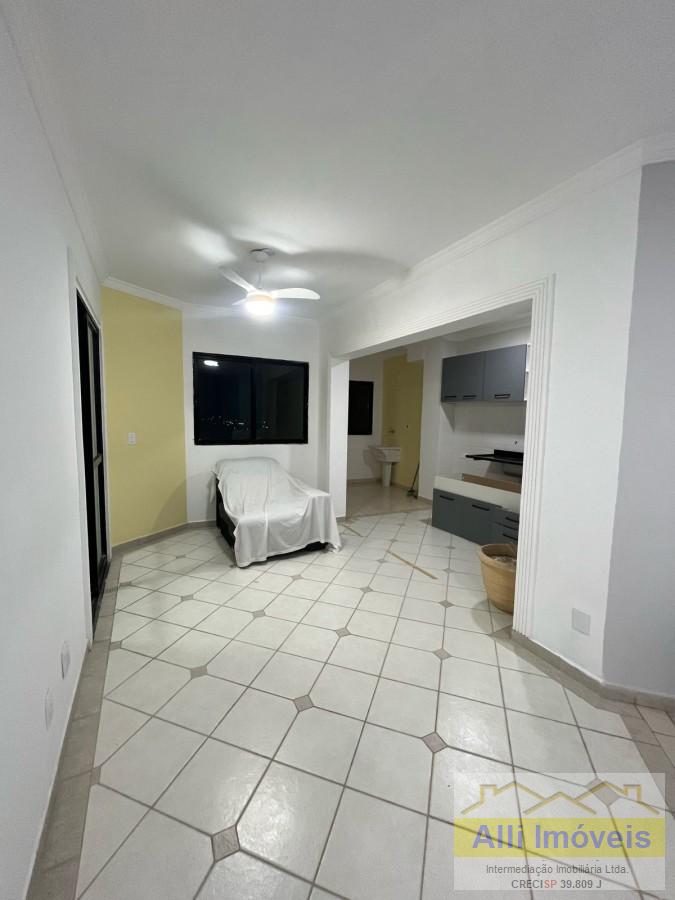 Apartamento para alugar com 3 quartos, 85m² - Foto 1