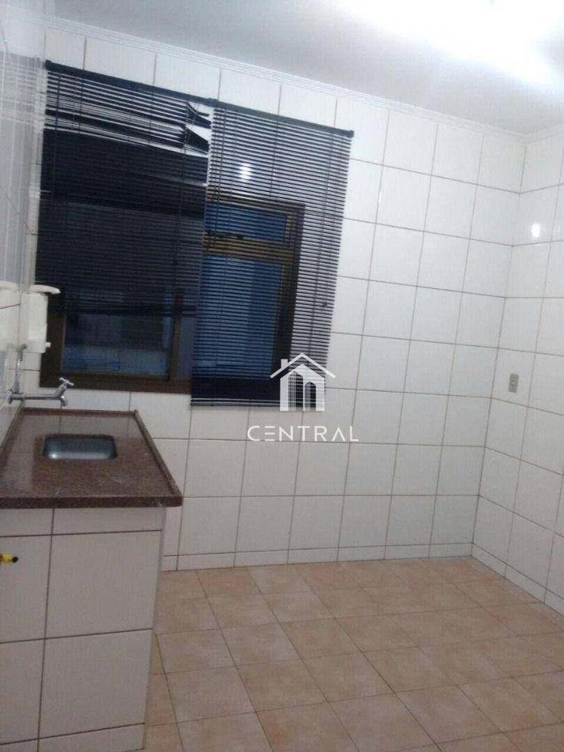 Apartamento à venda com 2 quartos, 77m² - Foto 4