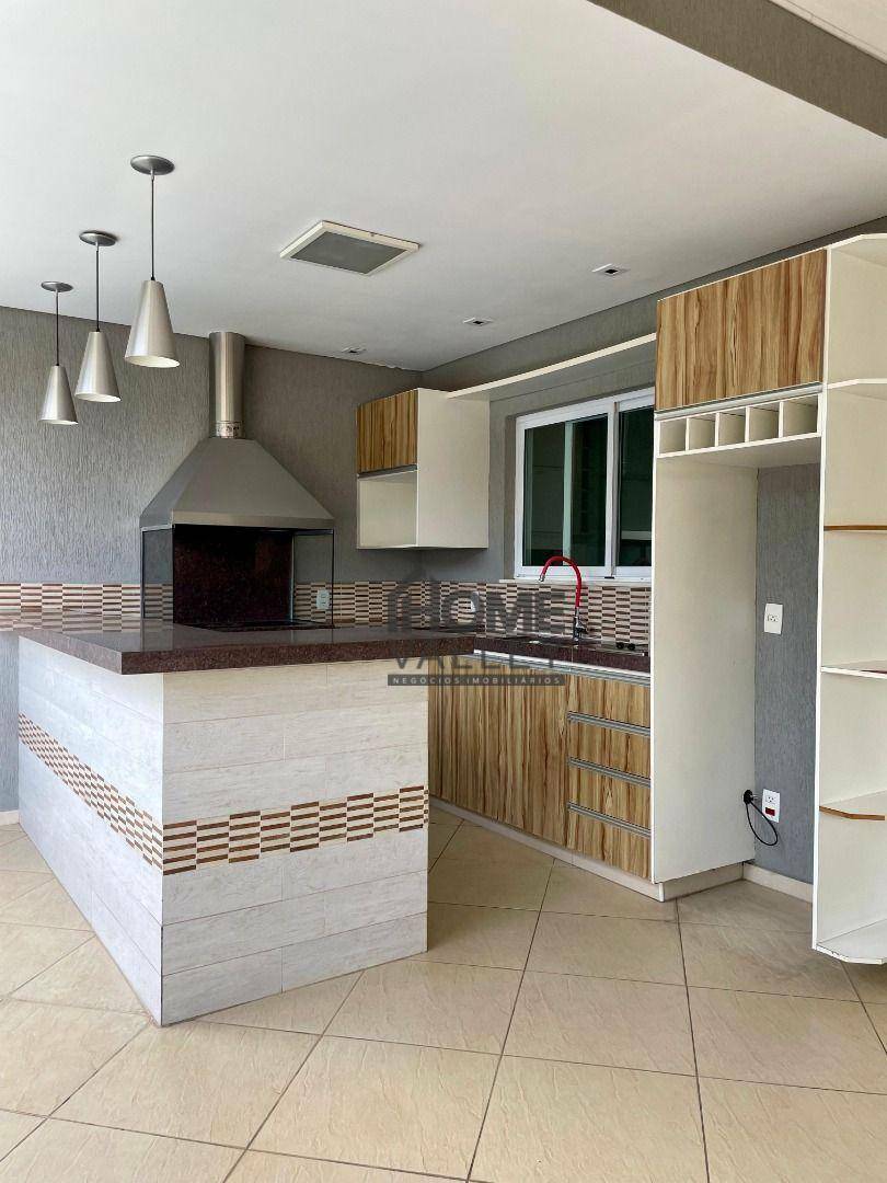 Casa de Condomínio para alugar com 3 quartos, 257m² - Foto 7