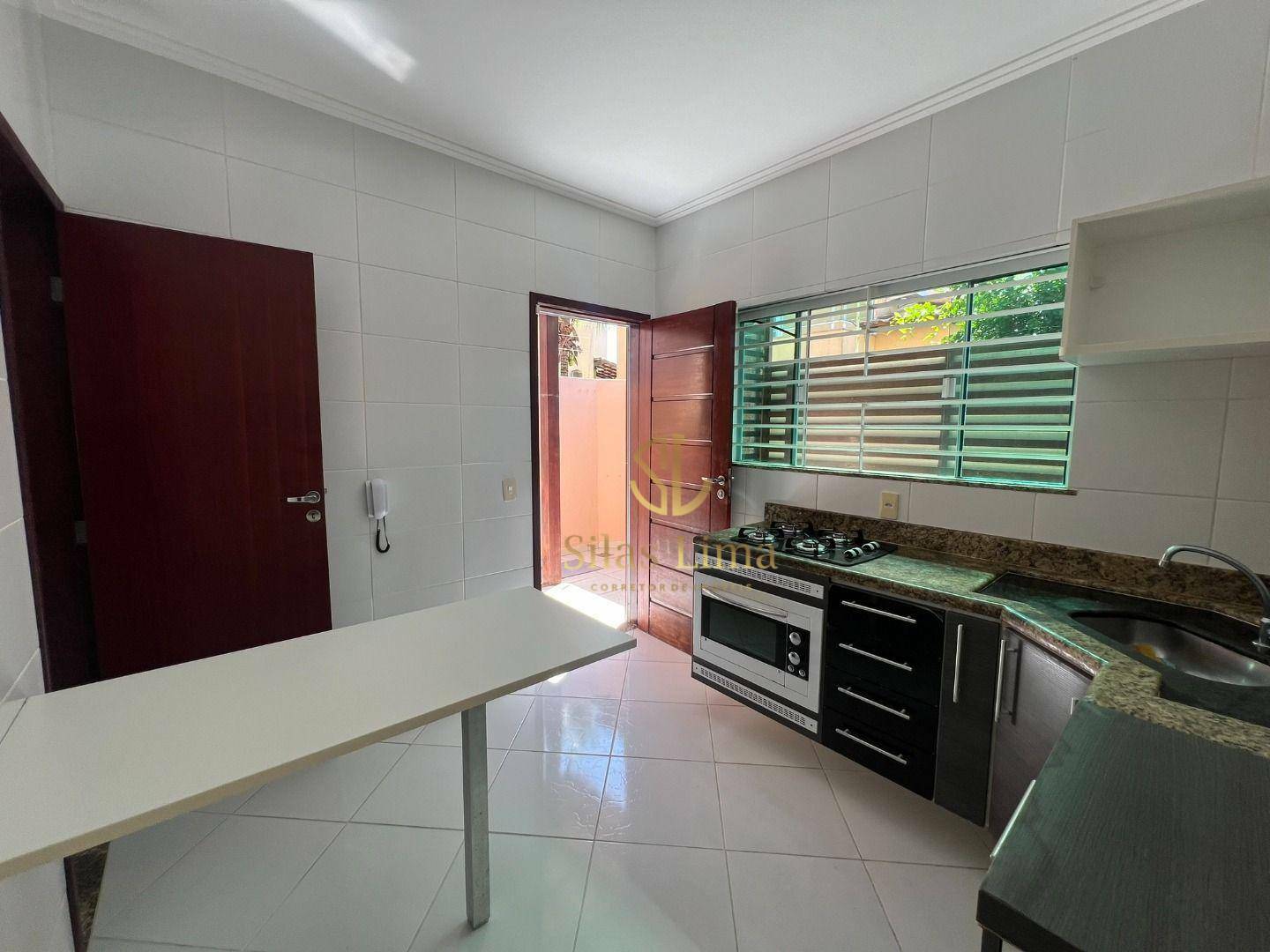 Casa à venda com 2 quartos, 80m² - Foto 13