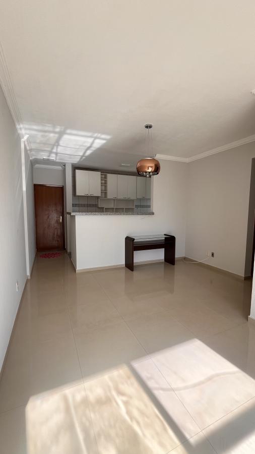 Apartamento à venda com 3 quartos, 77m² - Foto 5