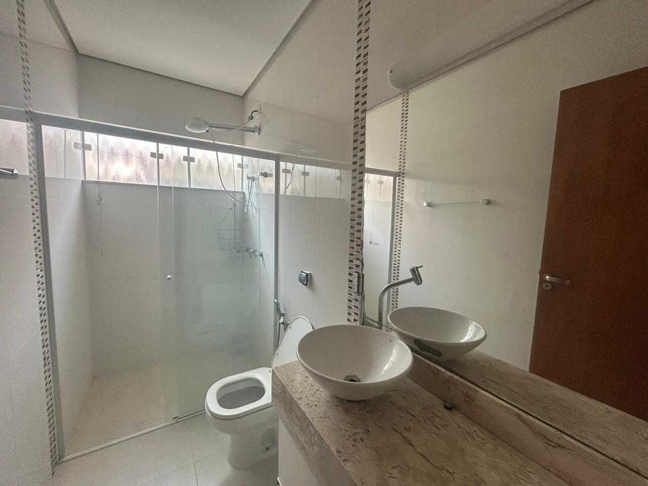 Casa para alugar com 3 quartos, 190m² - Foto 10