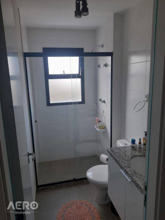 Apartamento à venda com 3 quartos, 84m² - Foto 14