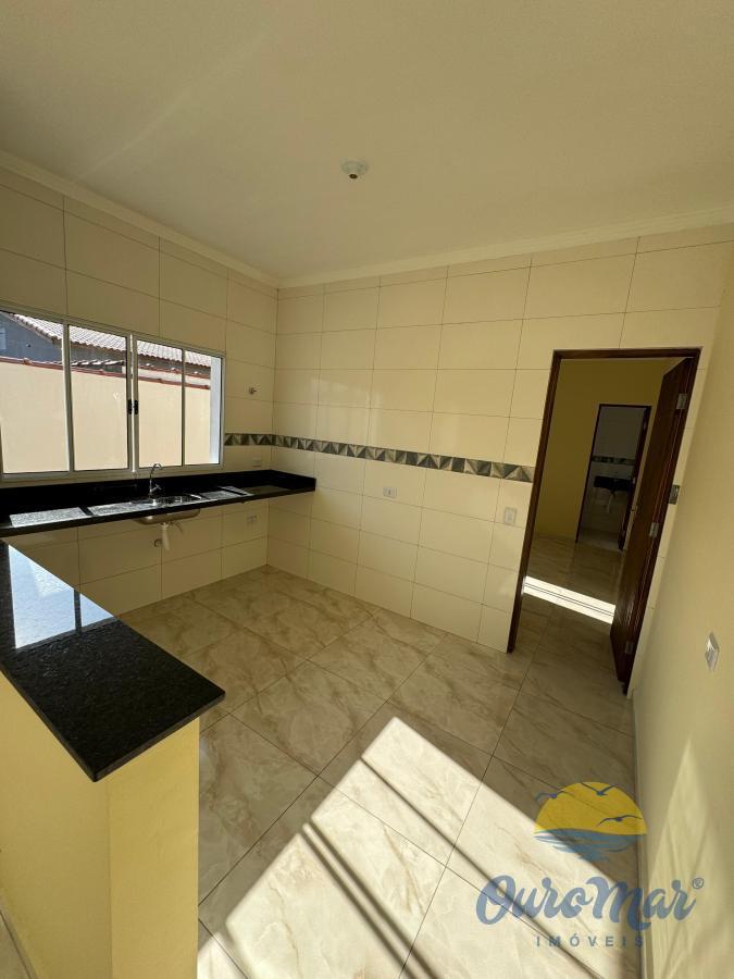 Casa à venda com 2 quartos, 57m² - Foto 11