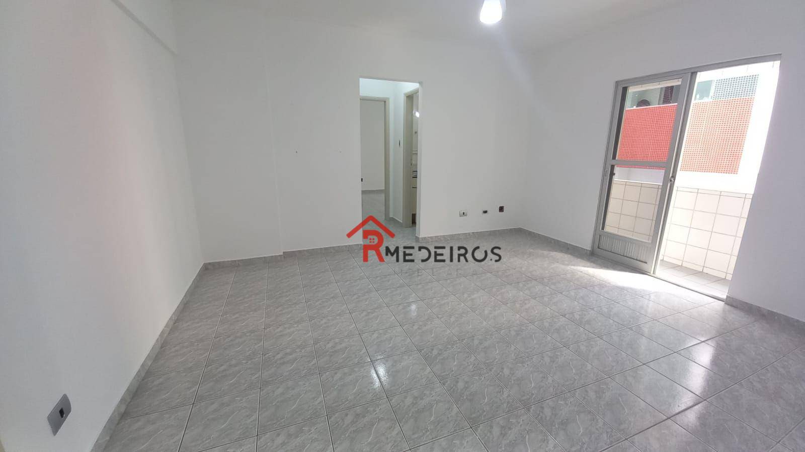 Apartamento à venda com 1 quarto, 55m² - Foto 1