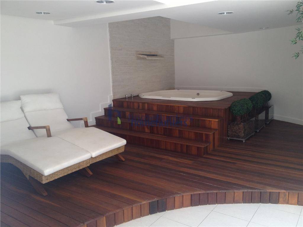 Apartamento à venda com 3 quartos, 157m² - Foto 15