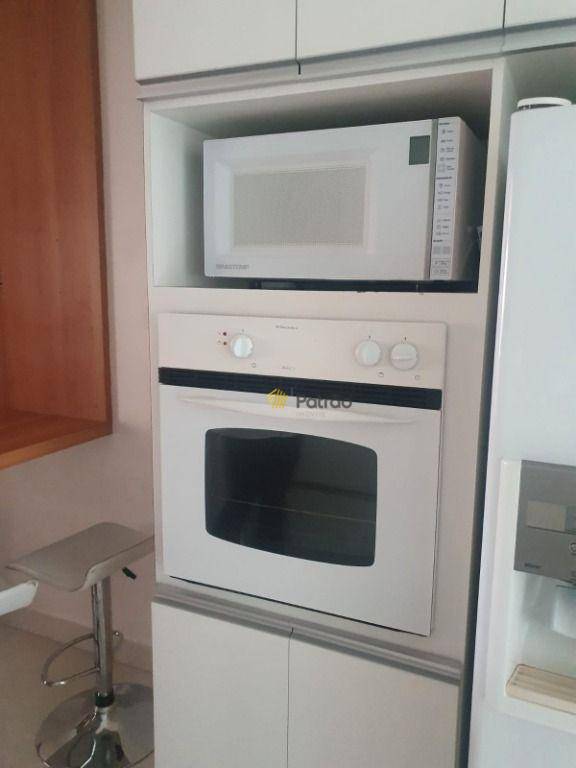 Apartamento à venda com 3 quartos, 130m² - Foto 37