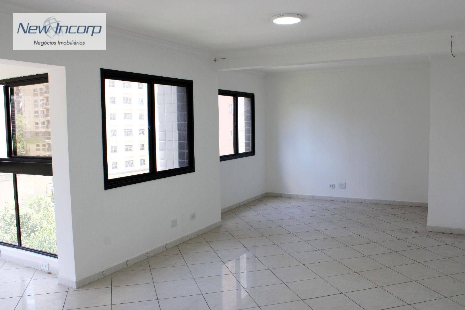 Apartamento à venda com 3 quartos, 127m² - Foto 1