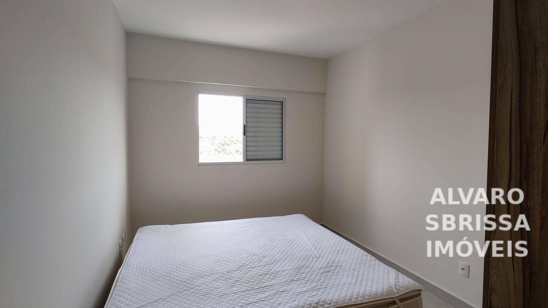 Apartamento para alugar com 3 quartos, 134m² - Foto 8