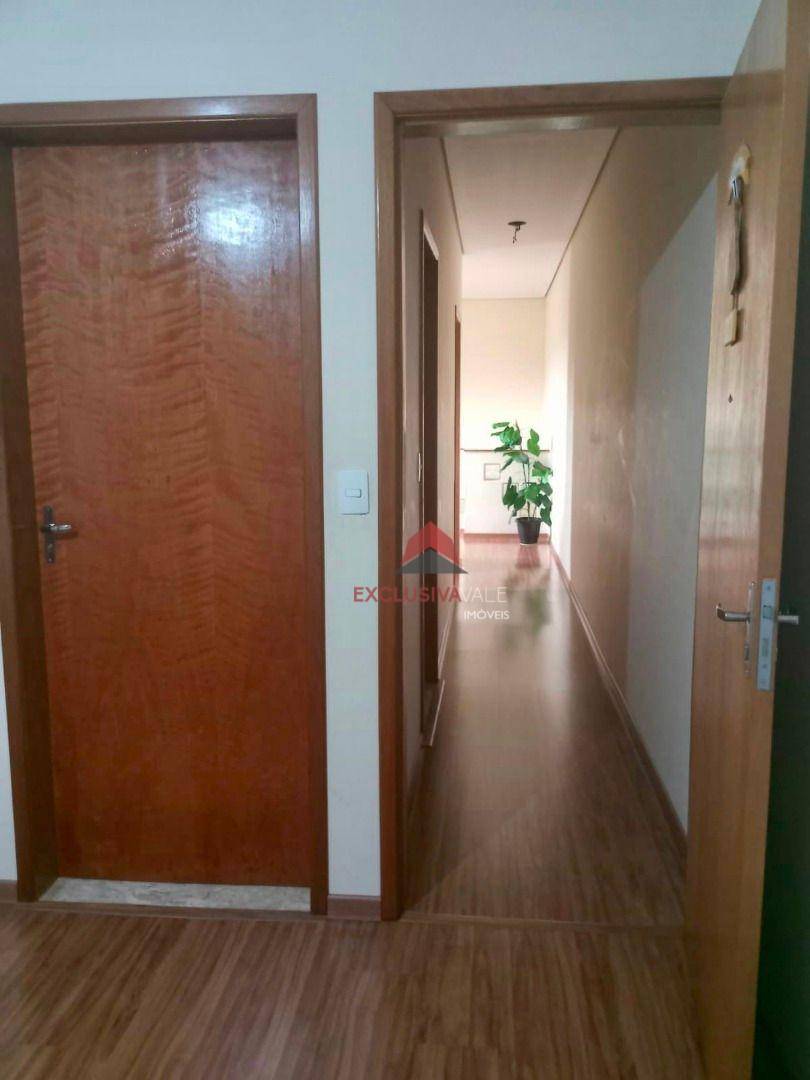 Casa à venda com 4 quartos, 208m² - Foto 10