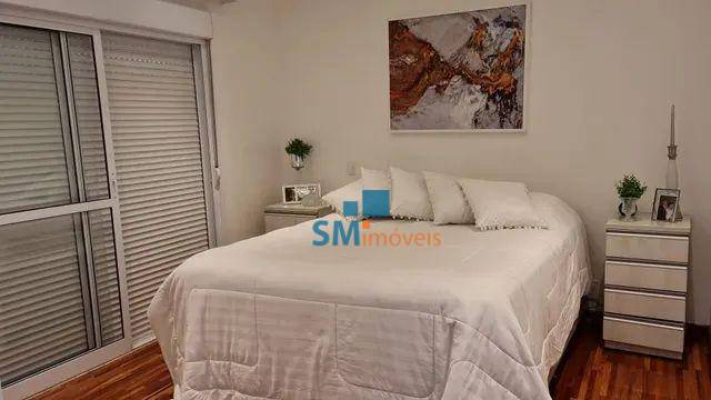 Apartamento à venda com 4 quartos, 220m² - Foto 2