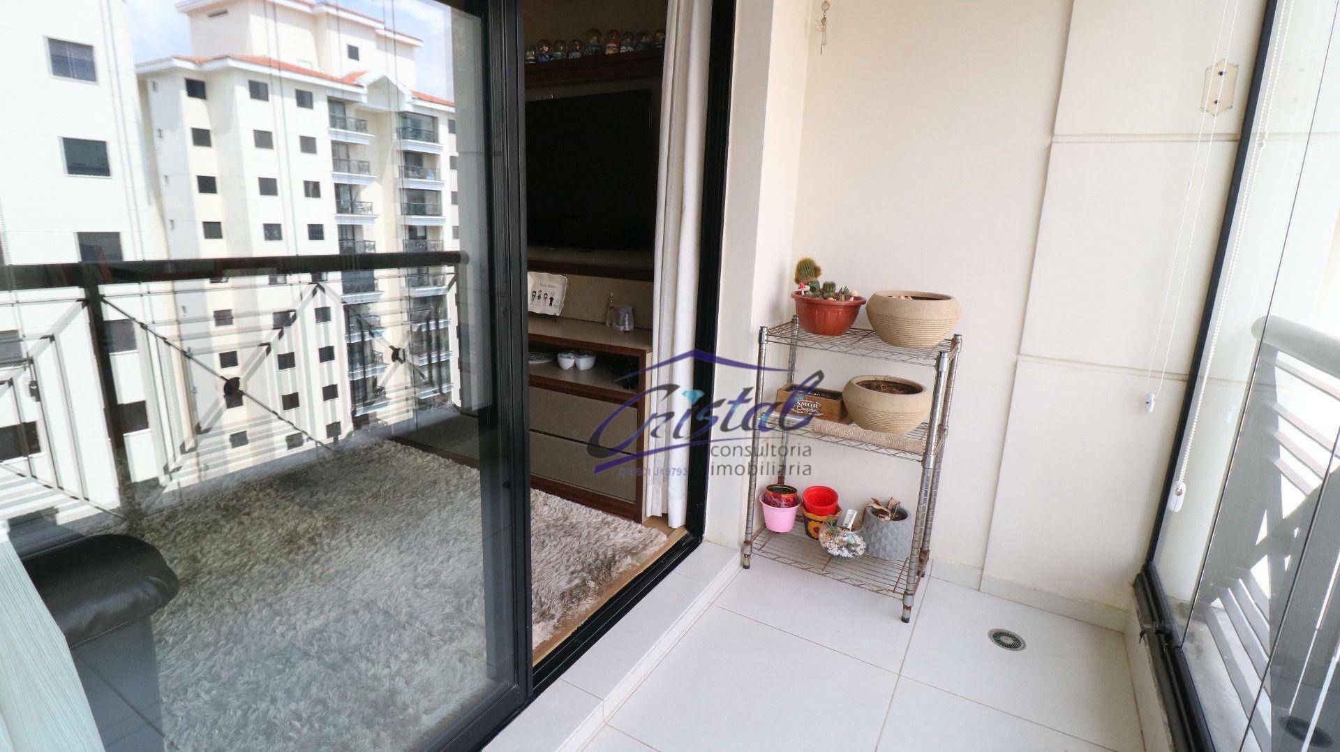 Apartamento à venda com 3 quartos, 75m² - Foto 9