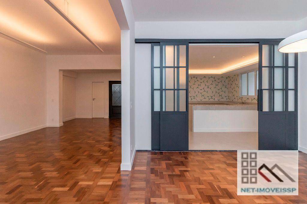 Apartamento à venda com 3 quartos, 239m² - Foto 17