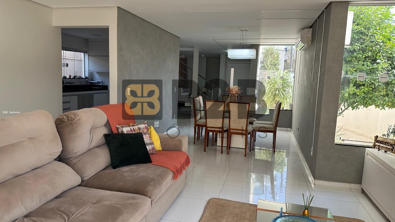 Casa de Condomínio à venda com 3 quartos, 255m² - Foto 29